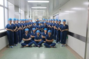 工裝 是我們最美的衣裳, 微笑 是我們最美的表情