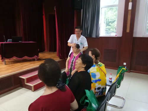 潘家園街道婦聯聯合東方博大醫院舉辦中醫健康養生知識講座