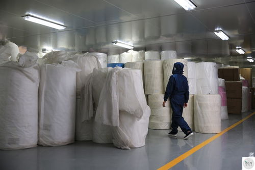 實拍防霧霾口罩工廠 防護嚴密如醫(yī)院隔離區(qū)