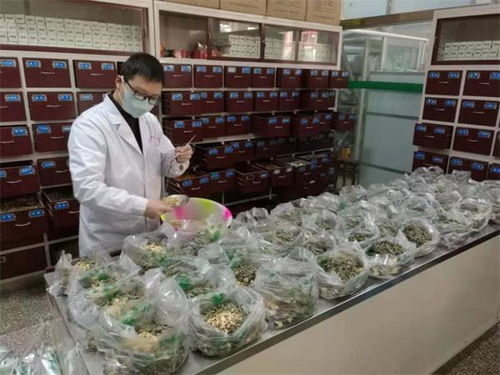 預(yù)防新冠肺炎等冬春季呼吸道傳染病 榮縣中醫(yī)醫(yī)院開出 三張 處方